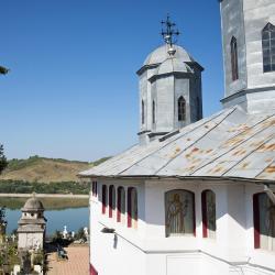 Pucioasa 6 guest houses