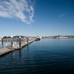 Bremerton 8 beach hotels