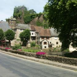 Uzerche 10 hotel