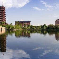 Shunde 51 hotels with parking