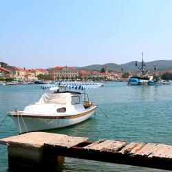 Vela Luka 156 apartamentos