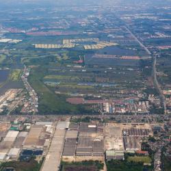 Min Buri 6 hotels with parking