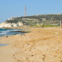 Liman 4 hotels with parking
