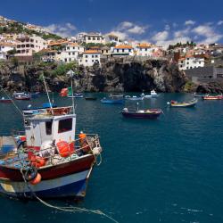 Câmara de Lobos 3 4-star hotels