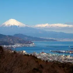 沼津市 6軒のラブホテル