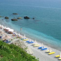 AgiaKampos 4 beach rentals