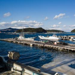 Ishinomaki 31 hotels with parking