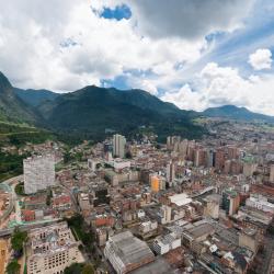 Neiva 213 hotels