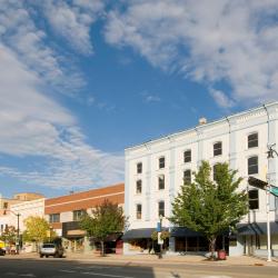 Beloit 12 hotelů