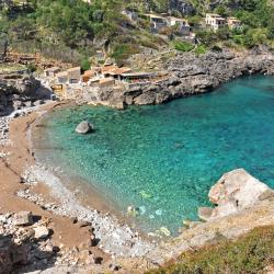 Cala Llonga 3 all-inclusive stays