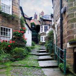 Robin Hood's Bay 4 apartments