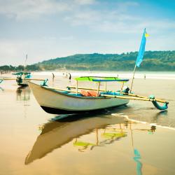 Pangandaran 19 beach rentals