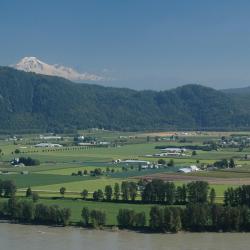 Abbotsford 3 hotels with jacuzzis