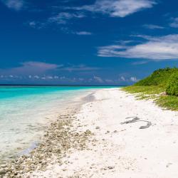 Ukulhas 12 hotels with parking