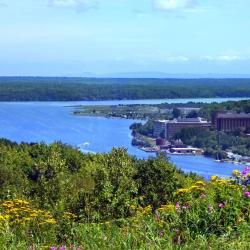 Houghton Lake 27 holiday homes