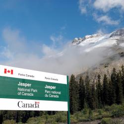 Jasper National Park Entrance 1 hotel