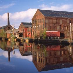 Holyoke 11 hotels