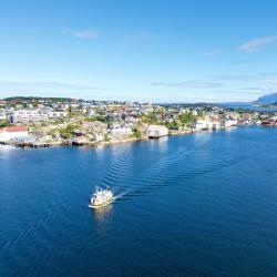 Kristiansund 12 hotels