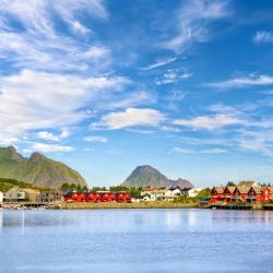 Ballstad 27 holiday rentals
