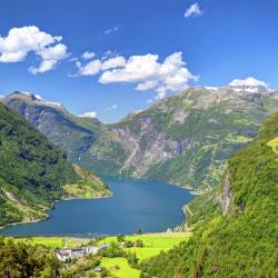 Geiranger 4 cabins