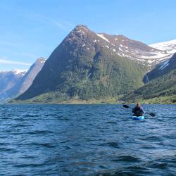 Skei 10 hot&eacute;is com estacionamento