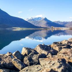 Reyðarfjörður 4 hotels