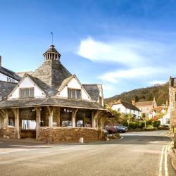 Dunster 19 holiday homes