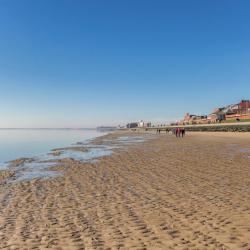 Wilhelmshaven 9 4-star hotels