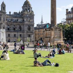 Glasgow 7 hotels with a jacuzzi