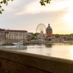 Toulouse 1039 hotels