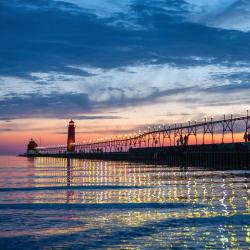 Grand Haven 59 hotels