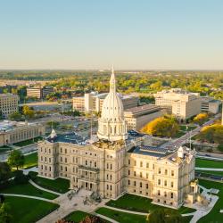 Lansing 54 hotelů
