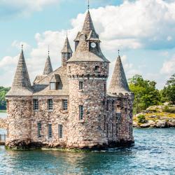 Alexandria Bay 11 hotels