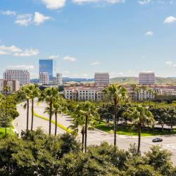 Irvine 84 hotels