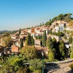 Bormes-les-Mimosas 7 Bed & Breakfasts