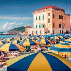 Castellabate 14 ξενοδοχεία τεσσάρων αστέρων