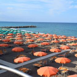 Cecina 11 farm stays