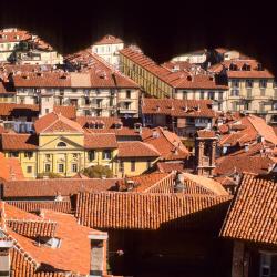 Cuneo 77 hotels with parking