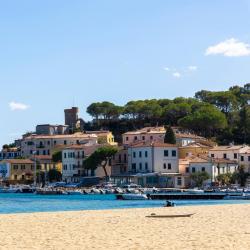 Marina di Campo 3 bed and breakfast