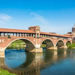 Pavia 11 guest houses