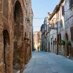 Pitigliano