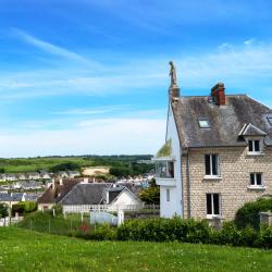 Port-en-Bessin-Huppain 6 of the beach hotels