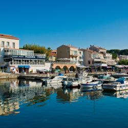 Saint-Cyr-sur-Mer 7 hot&eacute;is com spa