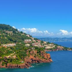 Théoule-sur-Mer 3 resort villages