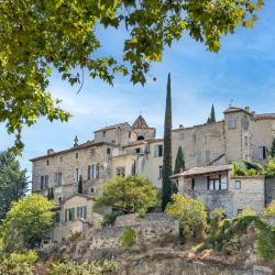 Vaison-la-Romaine 5 hot&eacute;is com spa