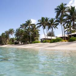 Titikaveka 6 hotels