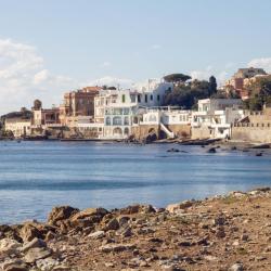 Santa Marinella 87 hotels with parking