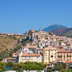 Scalea 68 chỗ nghỉ tự nấu nướng