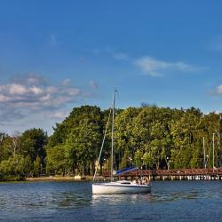 Ostr&oacute;da 12 hoteluri cu căzi cu hidromasaj