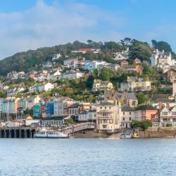 Dartmouth 44 luxury hotels